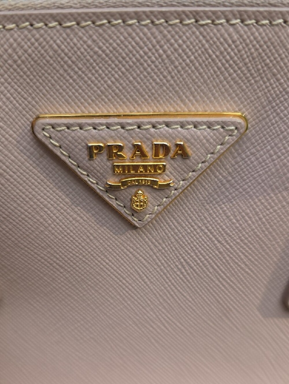 Prada Galleria Small Saffiano leather bag with COA - Picture 2 of 11